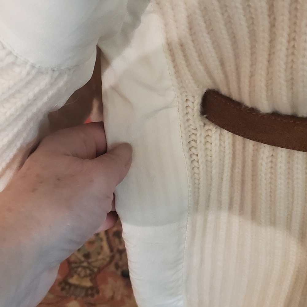 Luscious Chunky 100% Cashmere Club Monaco Turtleneck - Picture 3 of 11